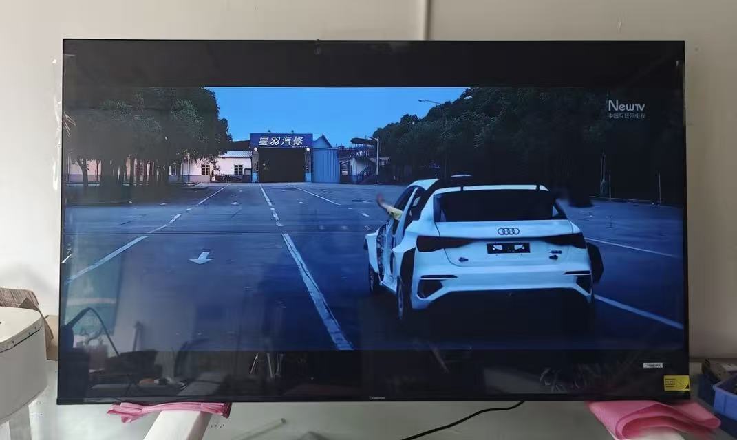 长虹55寸电视